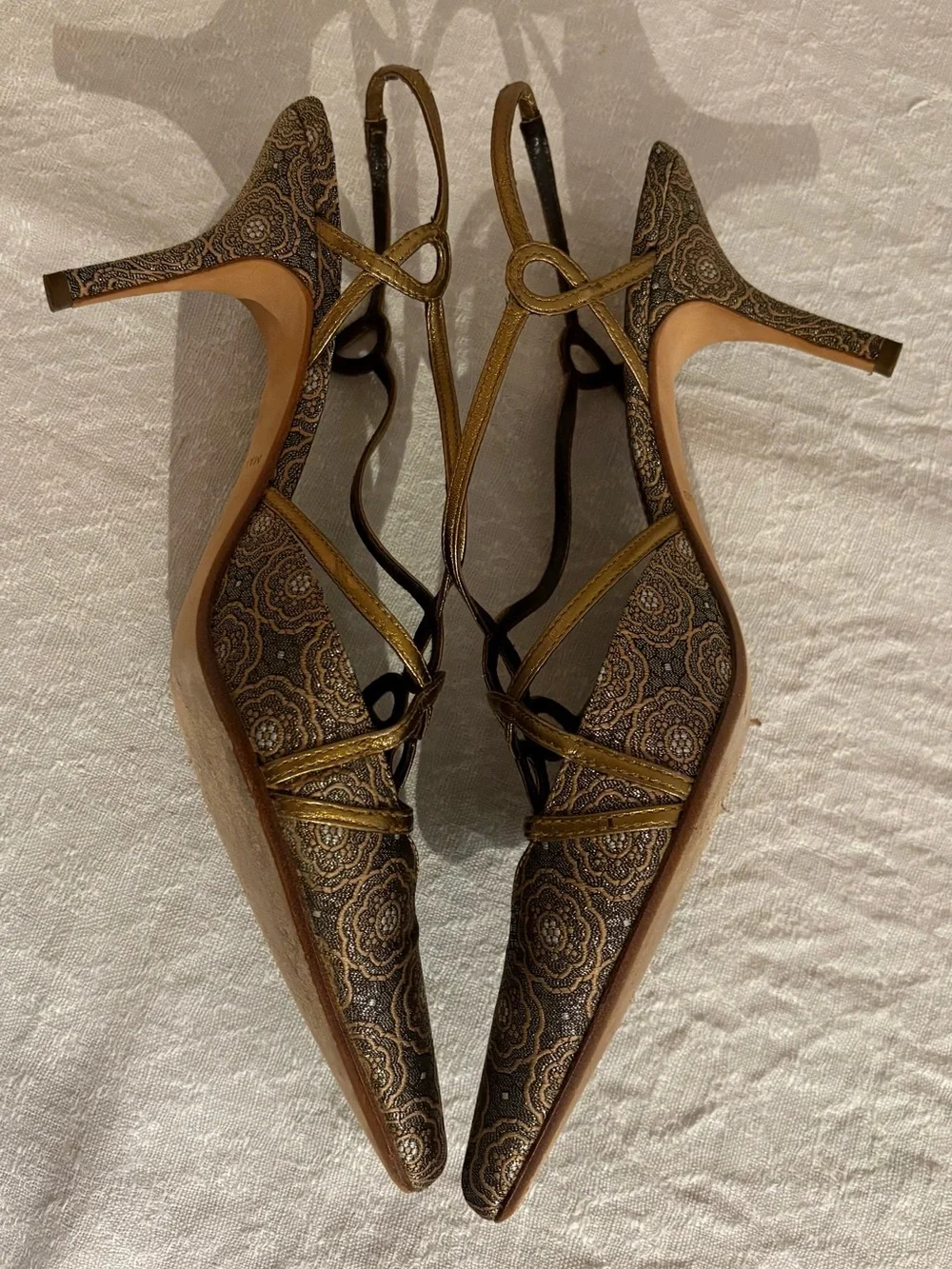 Vintage Max Studio Brocade Pointed Slingback Heels with Leather Soles